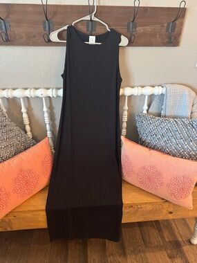 By Together EUC Black Sleeveless Maxi Dress